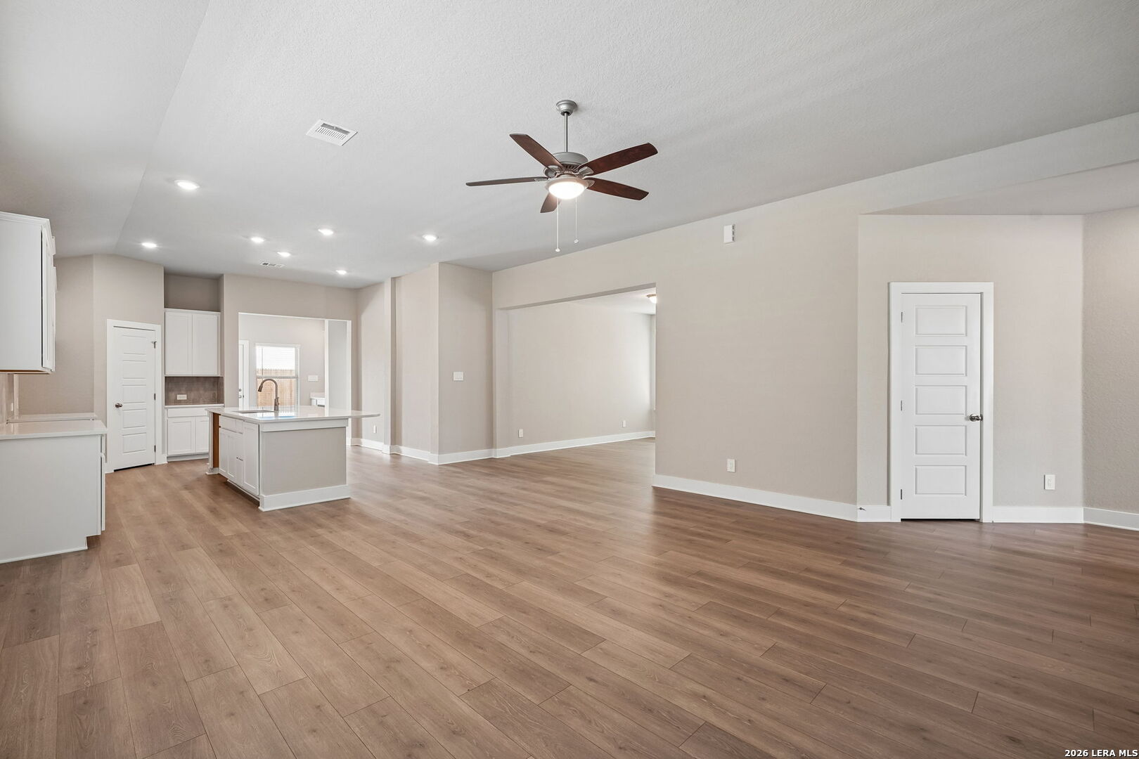 212 Barton Point Cibolo TX 78108