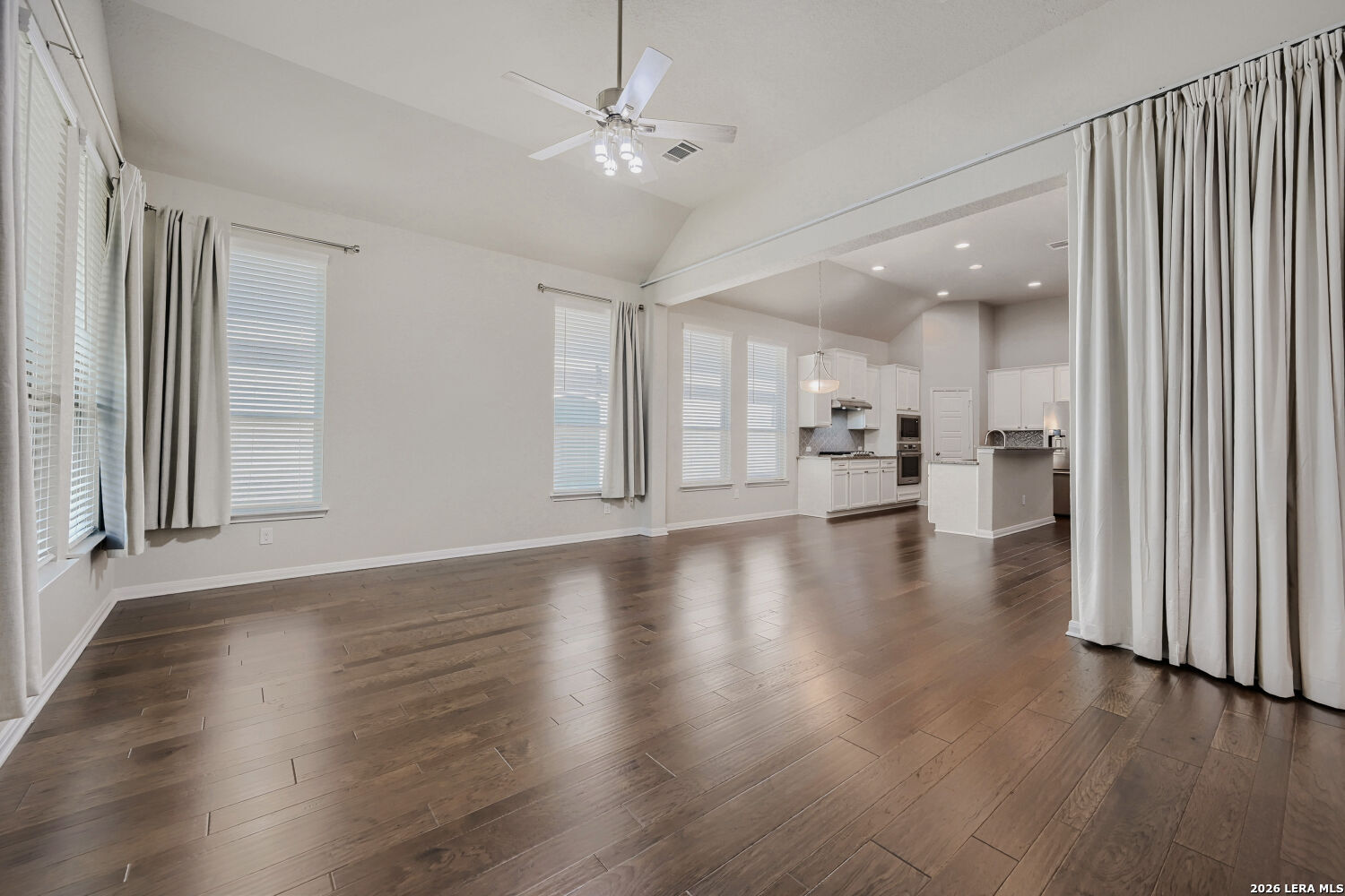 23107 Emerald Pass San Antonio TX 78258