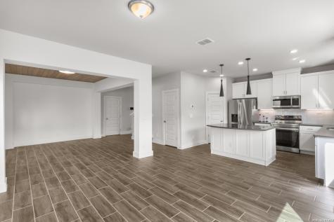 16011 Babcock Road #25 San Antonio TX 78255