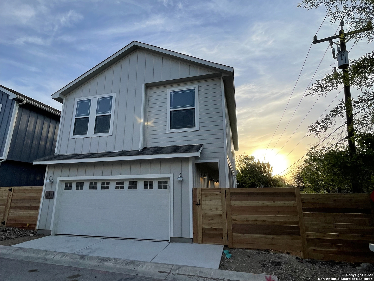 1511 E Sandalwood Ln, #13 San Antonio TX 78209