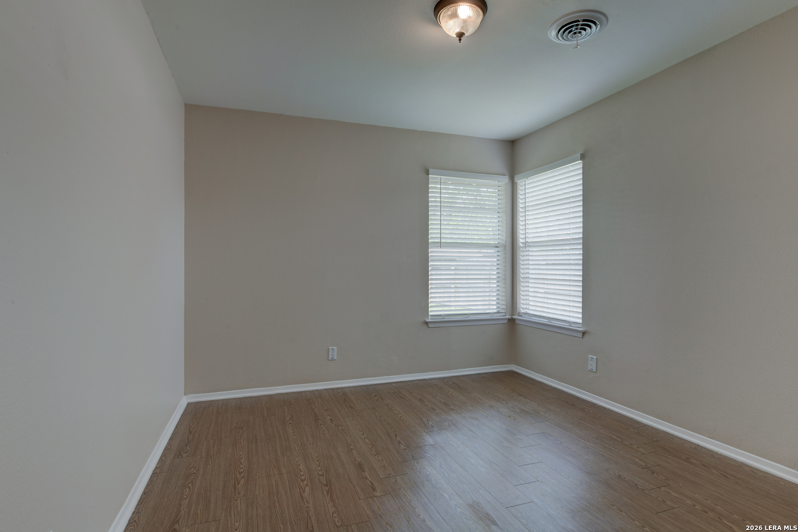 214 Oaklane Drive Universal City TX 78148