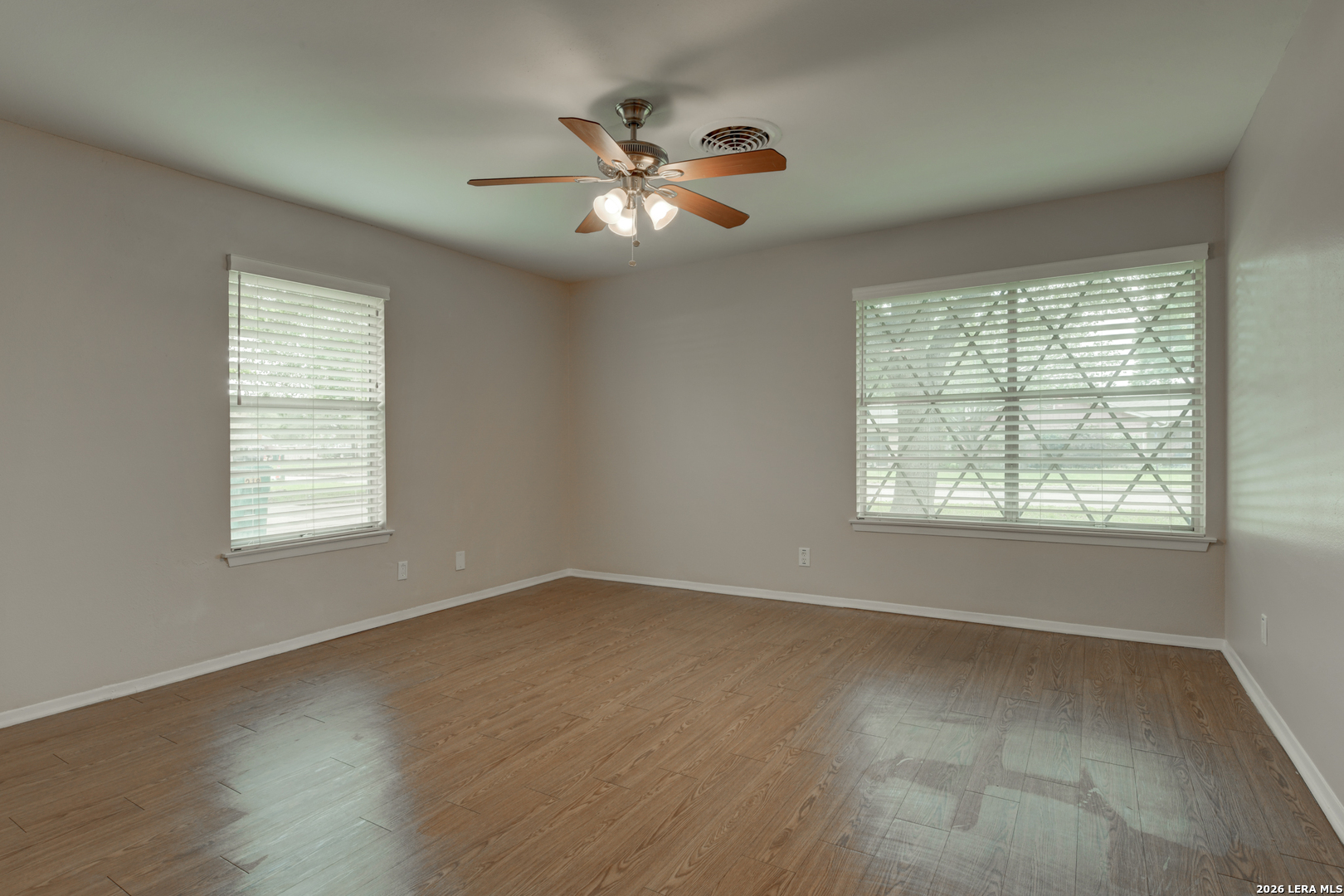 214 Oaklane Drive Universal City TX 78148
