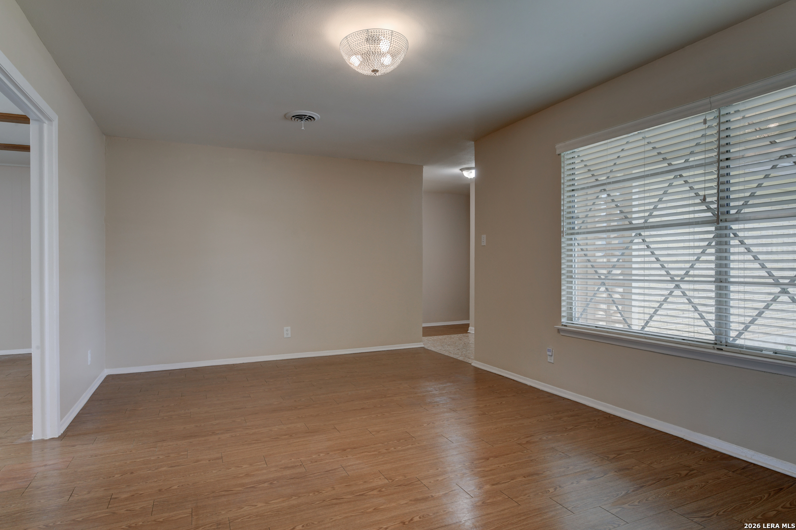 214 Oaklane Drive Universal City TX 78148