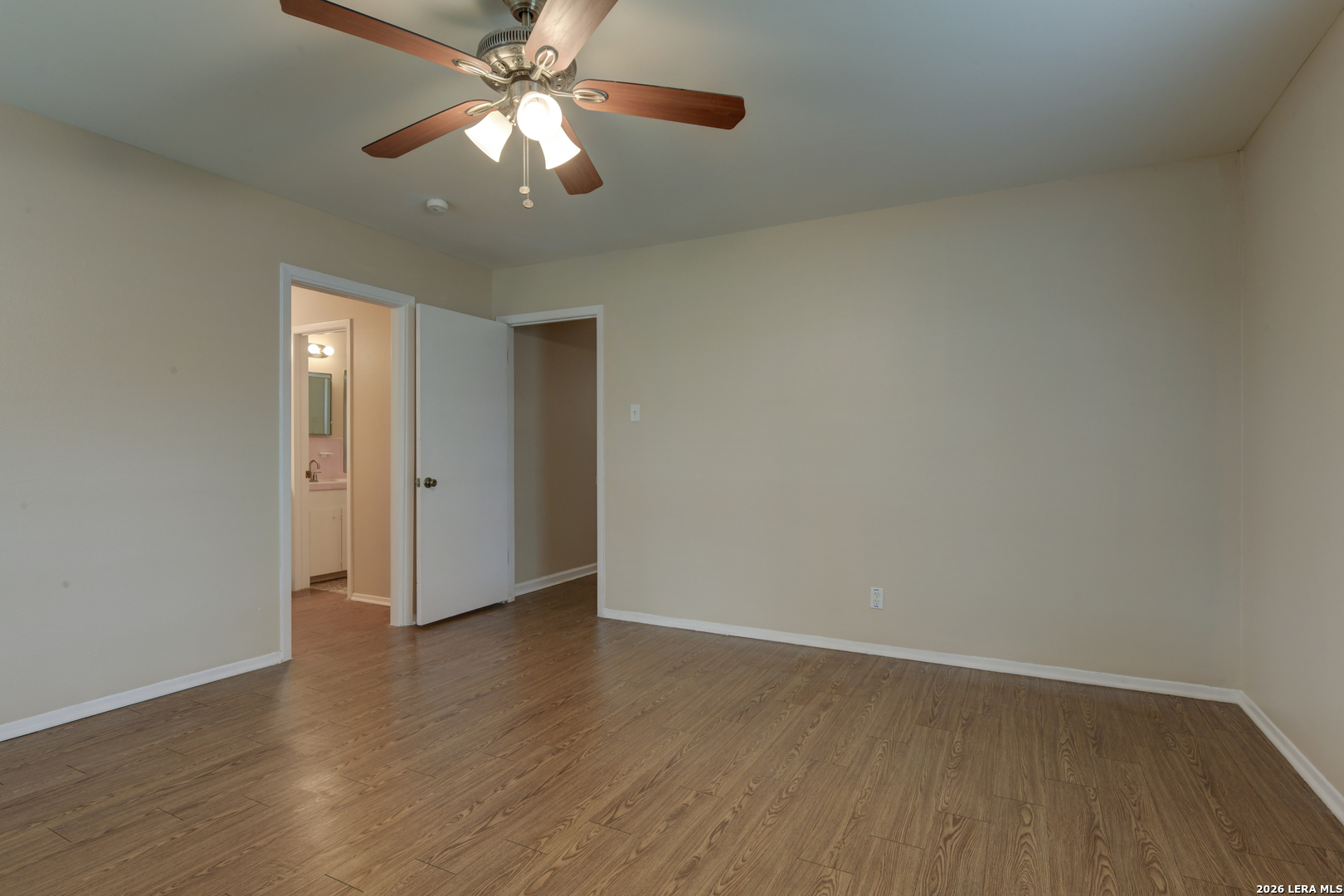 214 Oaklane Drive Universal City TX 78148