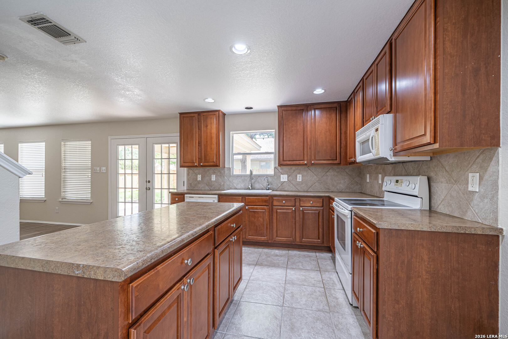 117 Rhew Place Cibolo TX 78108