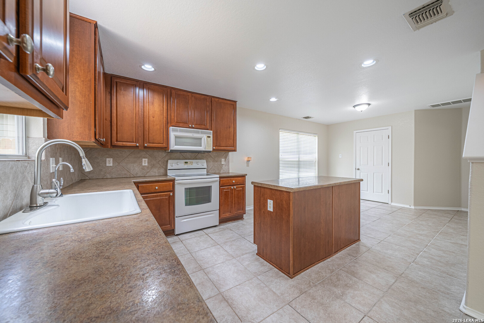 117 Rhew Place Cibolo TX 78108