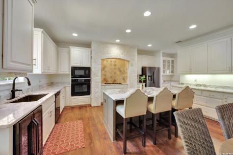 1702 Fawn Bluff San Antonio TX 78248