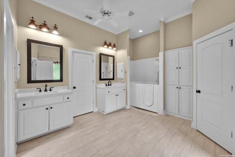 1702 Fawn Bluff San Antonio TX 78248