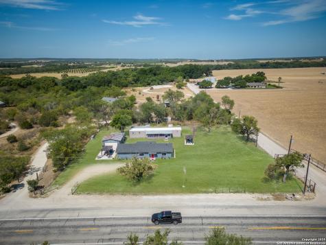 3775 Fm 471 N Castroville TX 78009