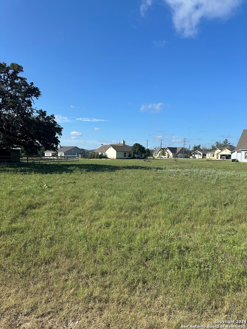 59 Brown Saddle Bandera TX 78003