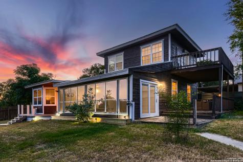 451 Angel Drive Lakehills TX 78063