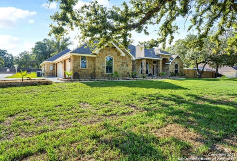 132 Diamond View Drive La Vernia TX 78121