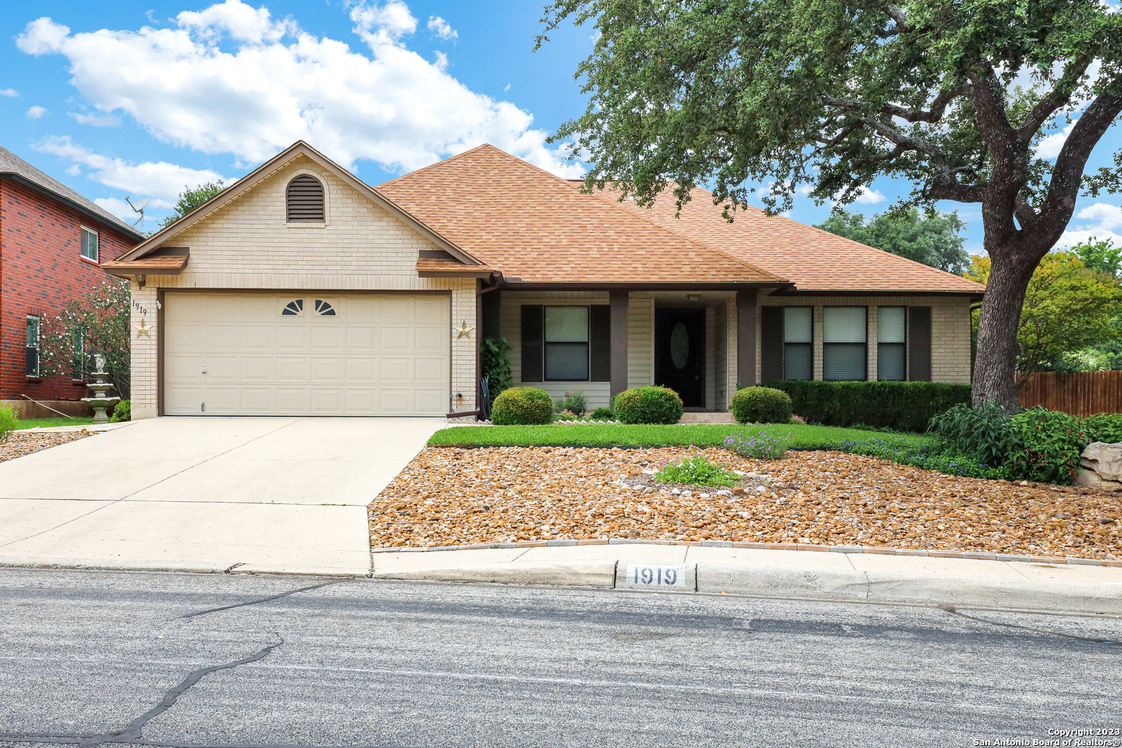 1919 Rialto Way San Antonio TX 78230
