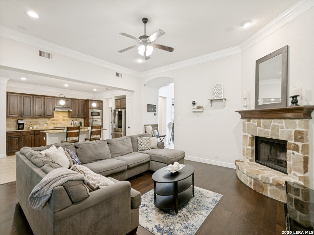 3519 Crest Noche Drive San Antonio TX 78261