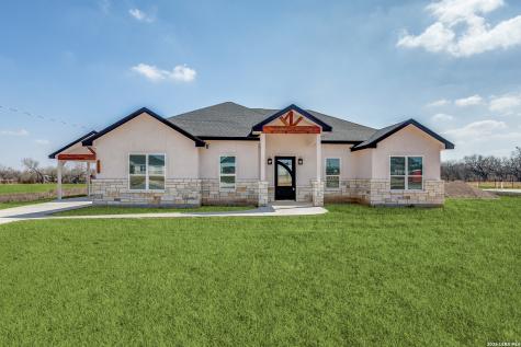 16934 Rancho Escondido Atascosa TX 78002