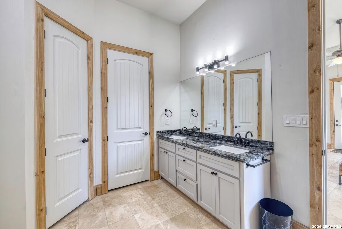 1747 Mountain Valley Drive Concan TX 78838