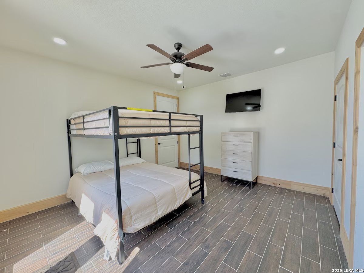 1747 Mountain Valley Drive Concan TX 78838