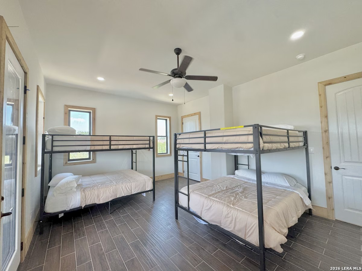 1747 Mountain Valley Drive Concan TX 78838