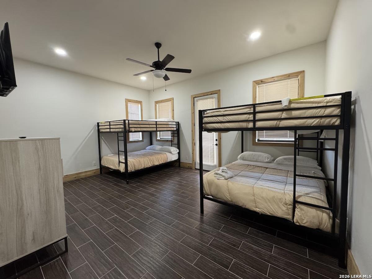 1747 Mountain Valley Drive Concan TX 78838