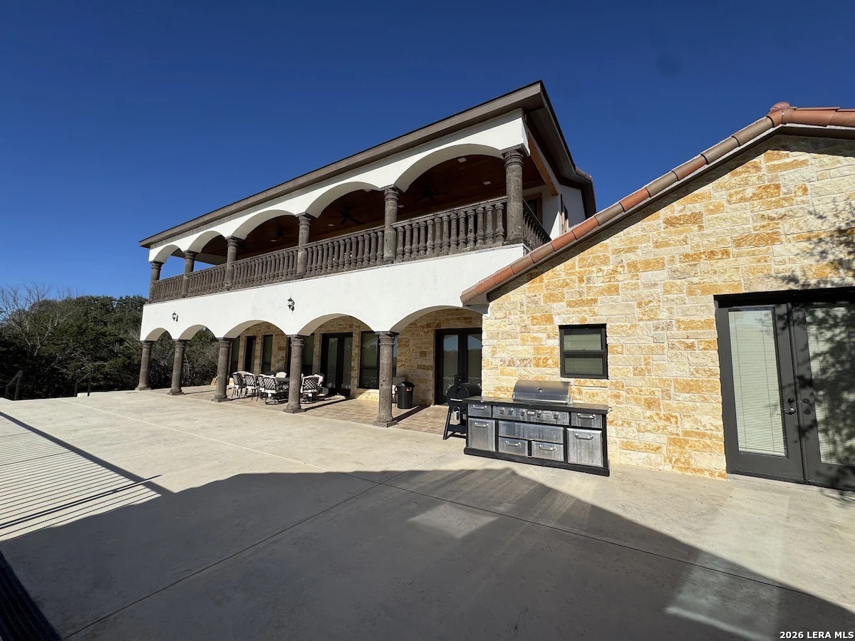 1747 Mountain Valley Drive Concan TX 78838
