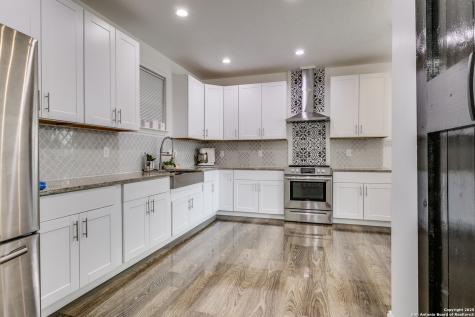 1071 Hidden Valley Spring Branch TX 78070