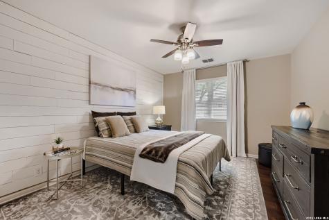 1007 Lariat Cove San Antonio TX 78260