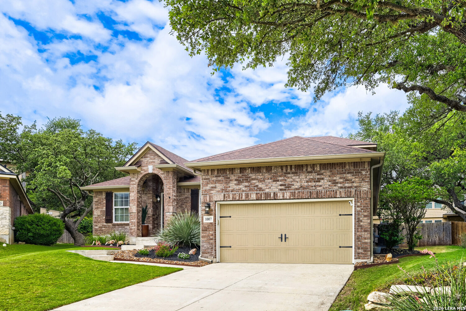 1007 Lariat Cove San Antonio TX 78260