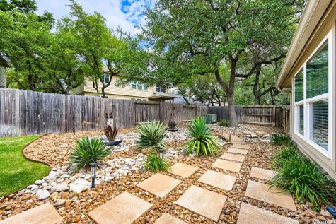 1007 Lariat Cove San Antonio TX 78260