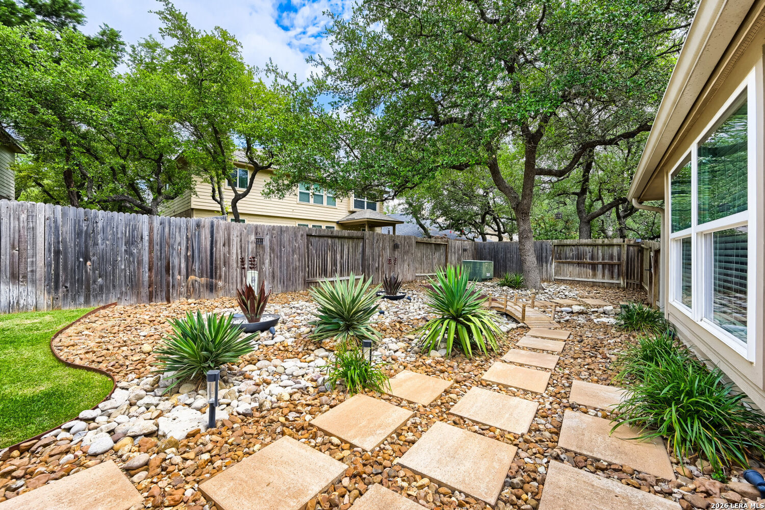 1007 Lariat Cove San Antonio TX 78260