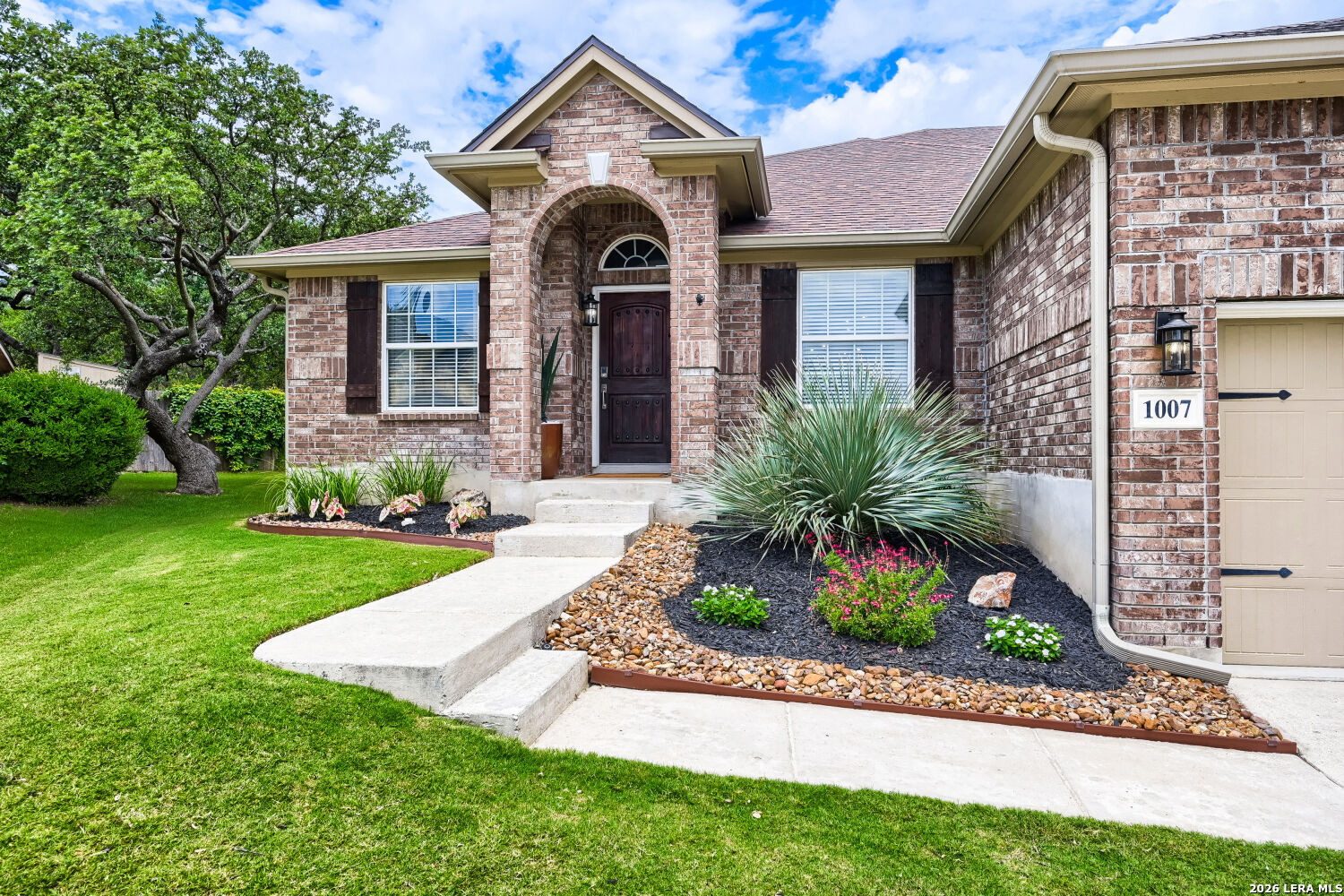 1007 Lariat Cove San Antonio TX 78260