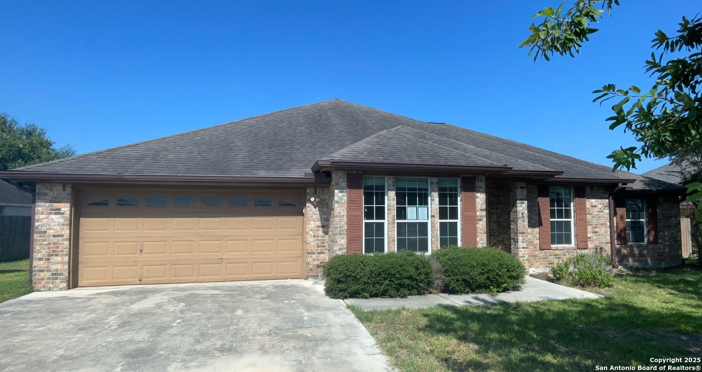 152 Castle Breeze Drive Seguin TX 78155