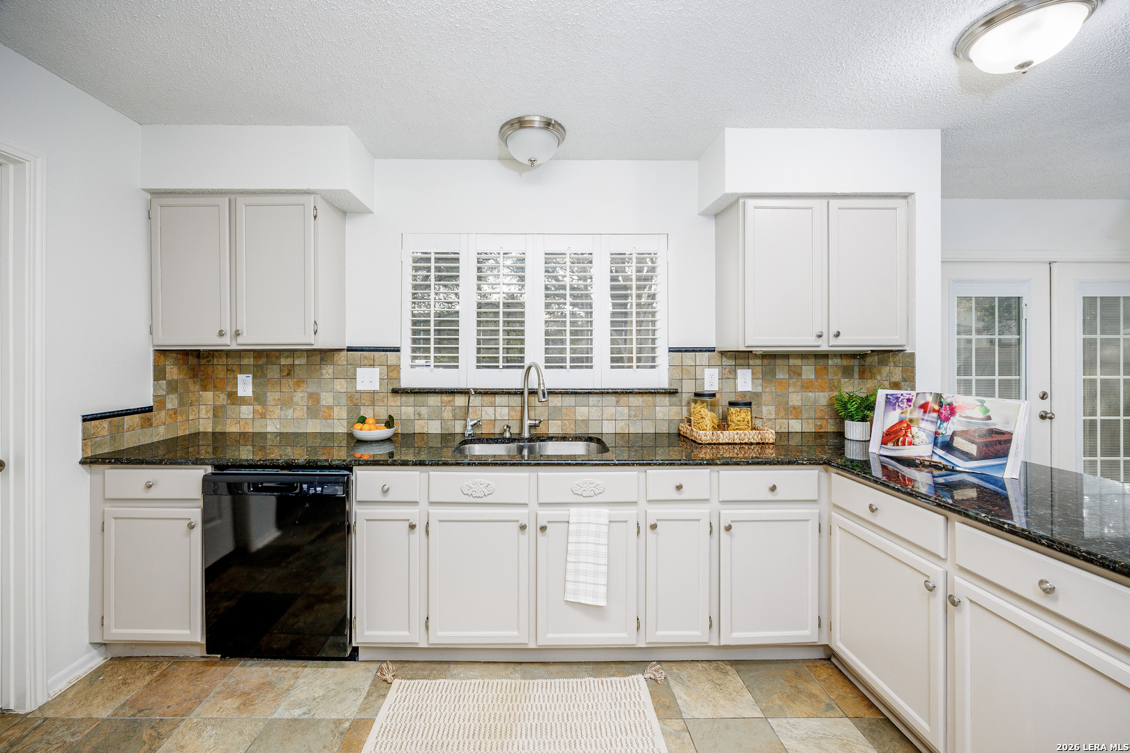 7414 Forest Stream Live Oak TX 78233