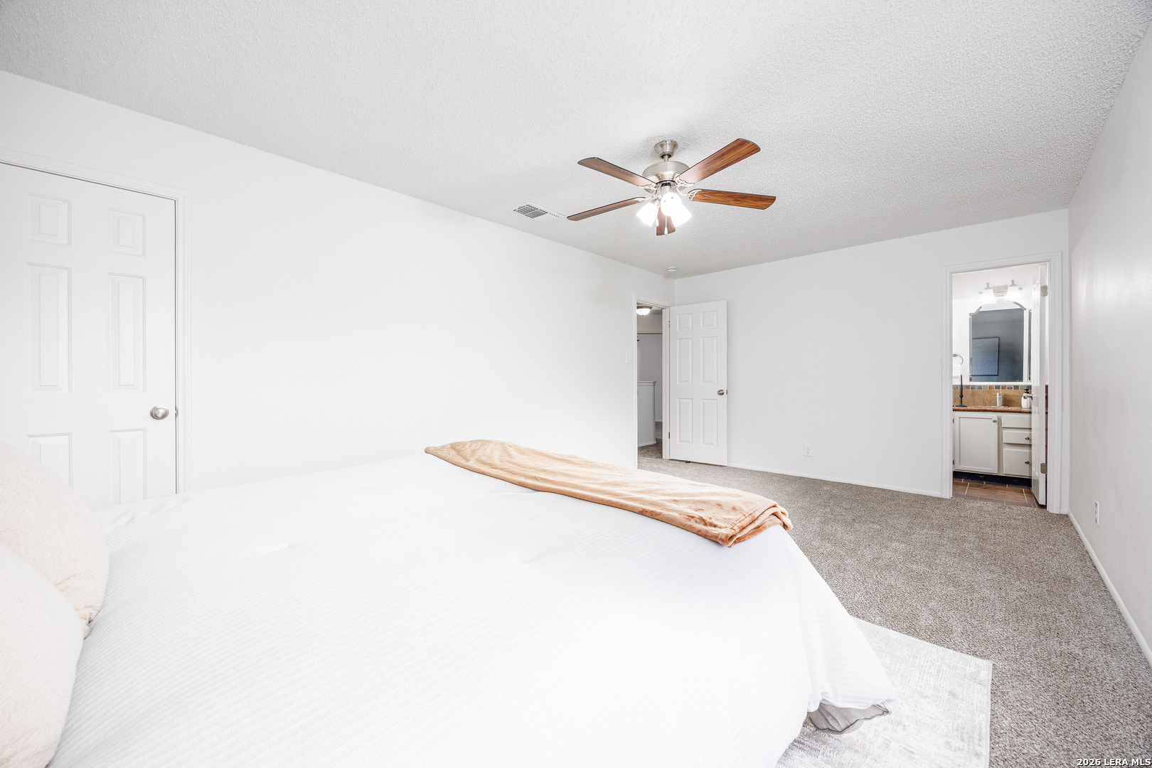 7414 Forest Stream Live Oak TX 78233