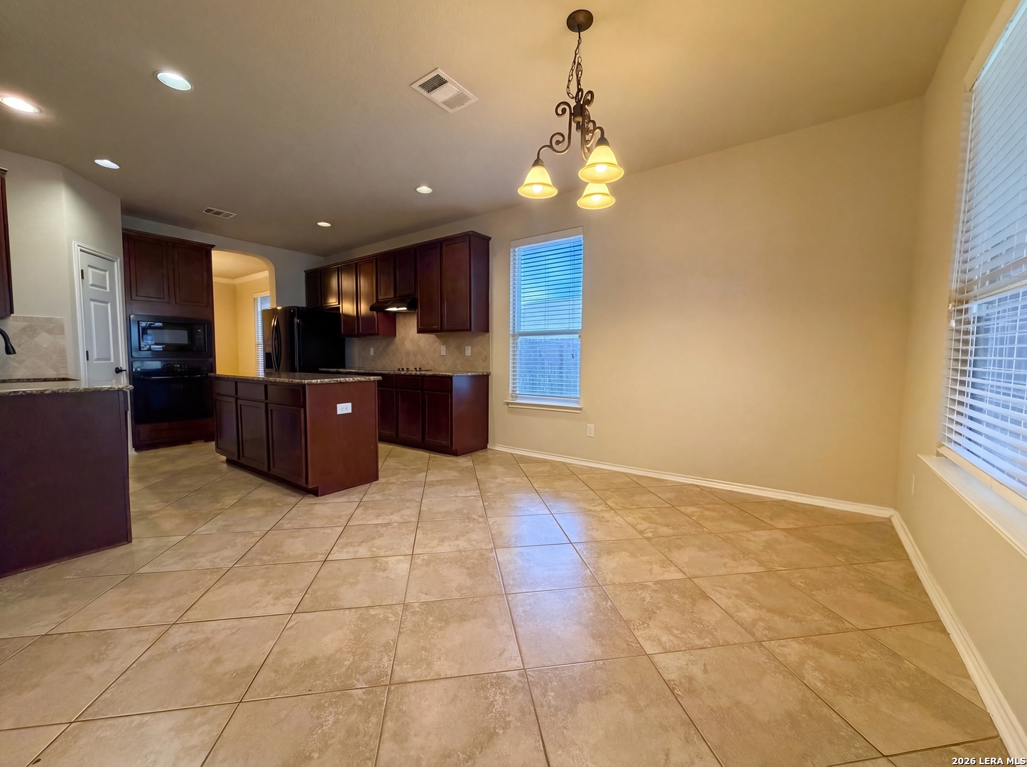 6941 Laura Heights Schertz TX 78154