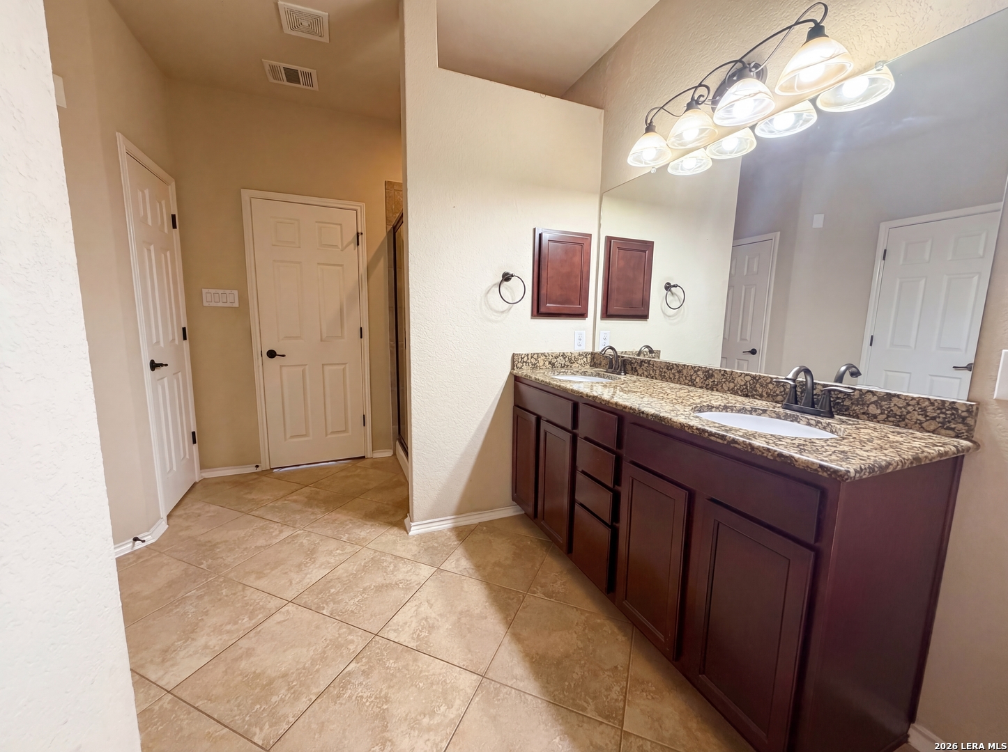 6941 Laura Heights Schertz TX 78154
