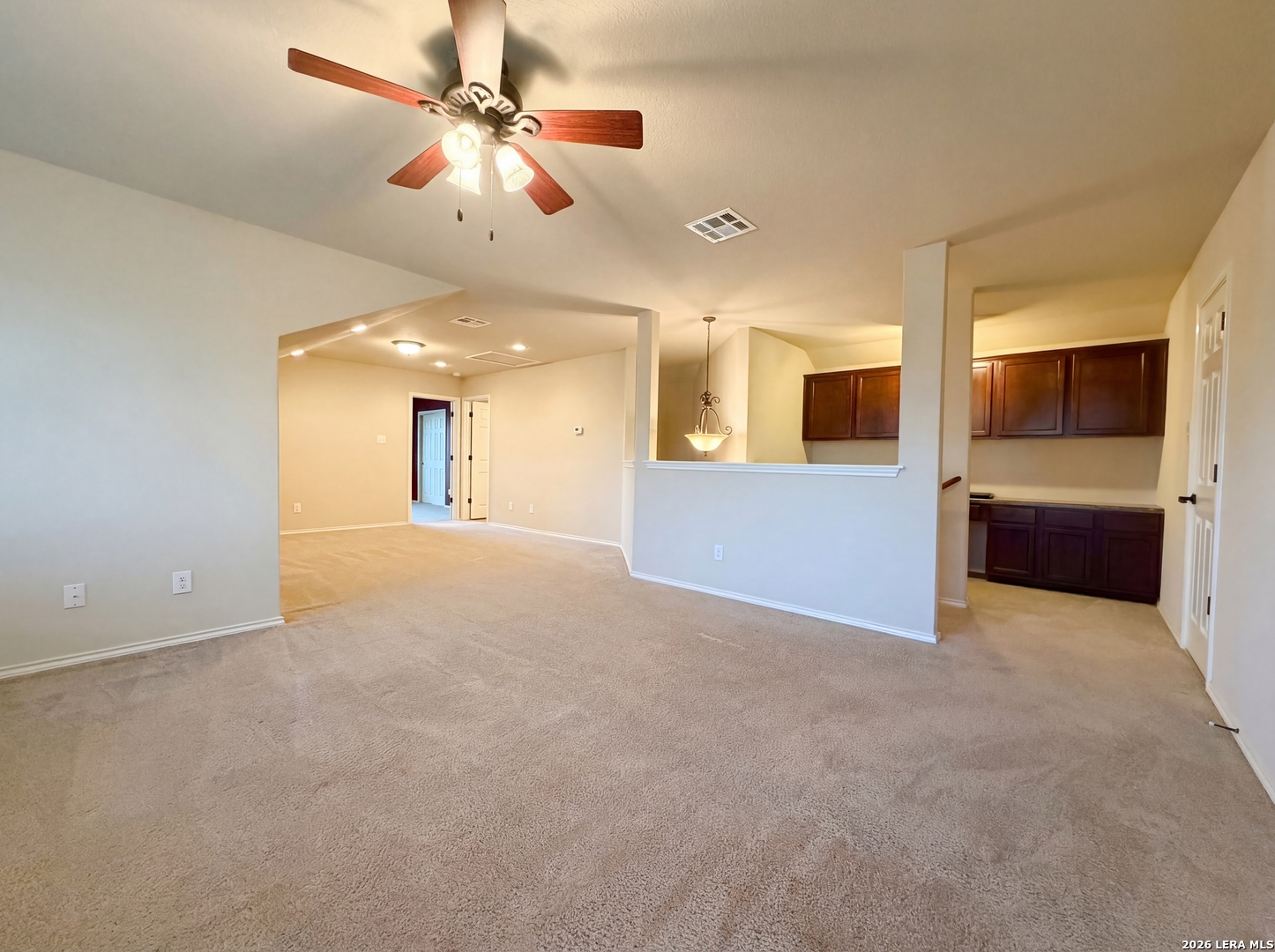 6941 Laura Heights Schertz TX 78154