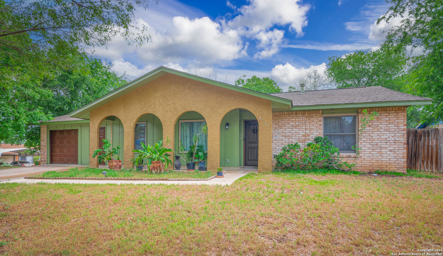 5703 Valley Forge Avenue San Antonio TX 78233
