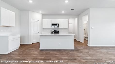 186 Lucy Landing San Antonio TX 78245