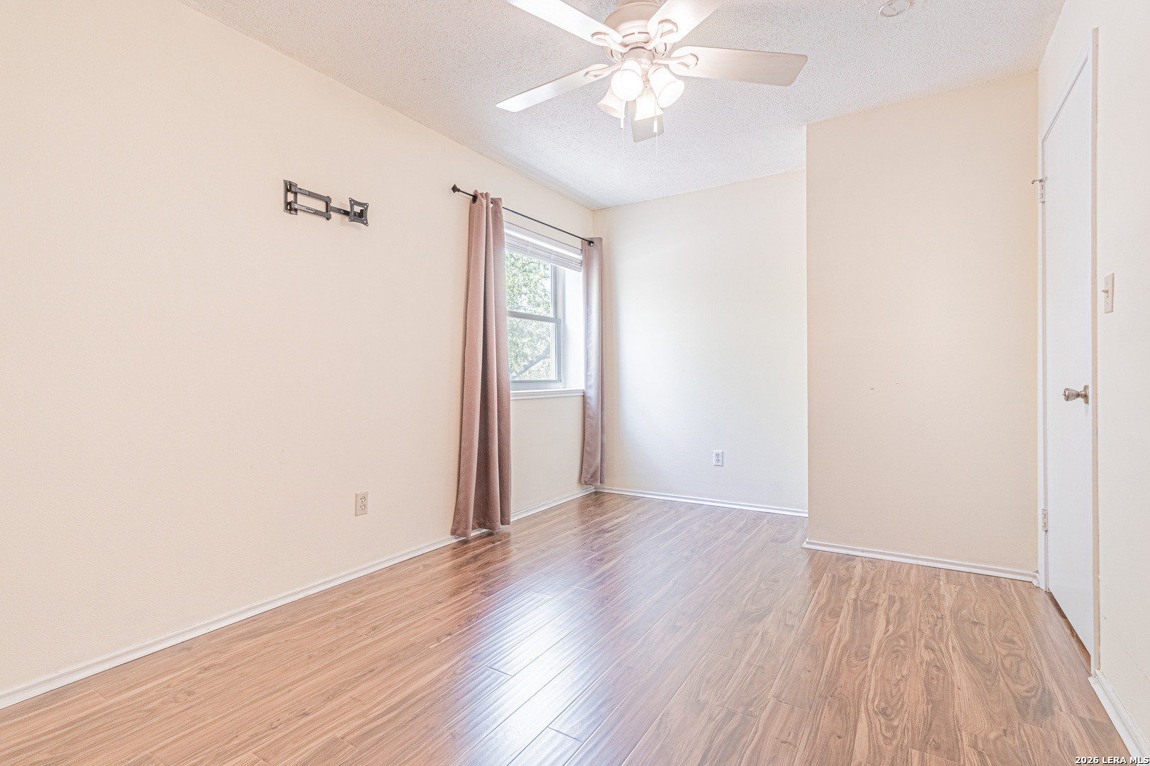 3403 Stoney Country San Antonio TX 78247