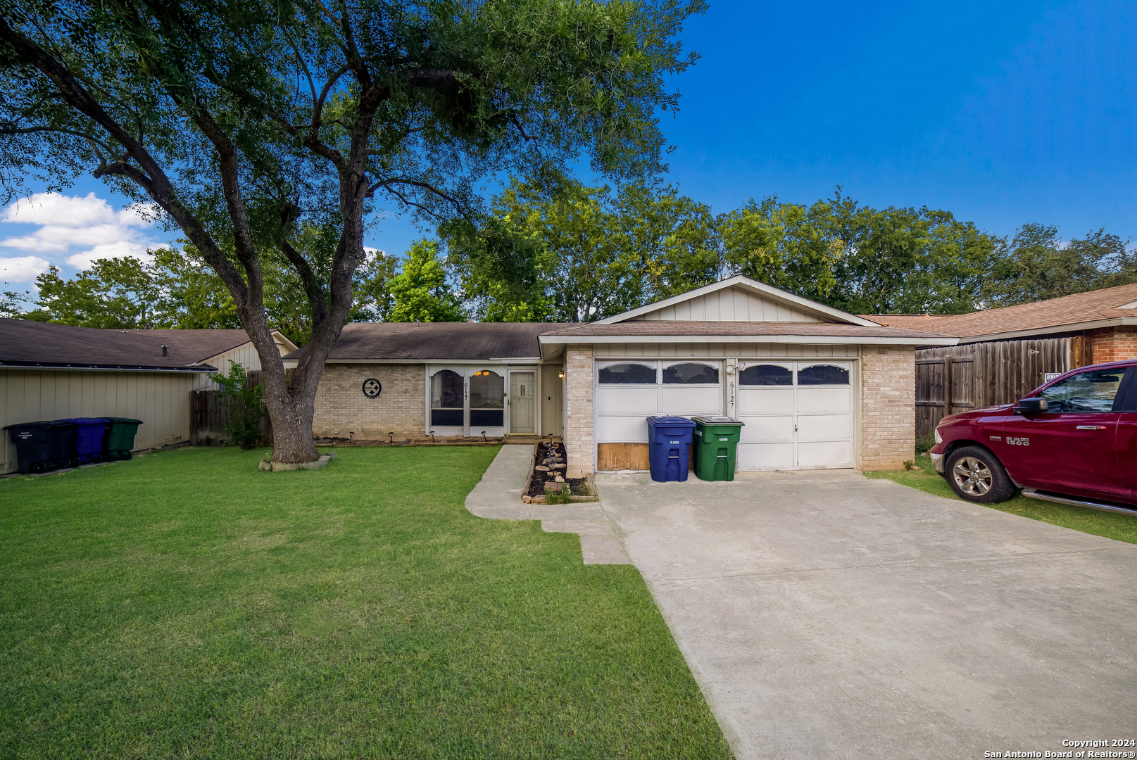6127 Little Brandywine Creek San Antonio TX 78233