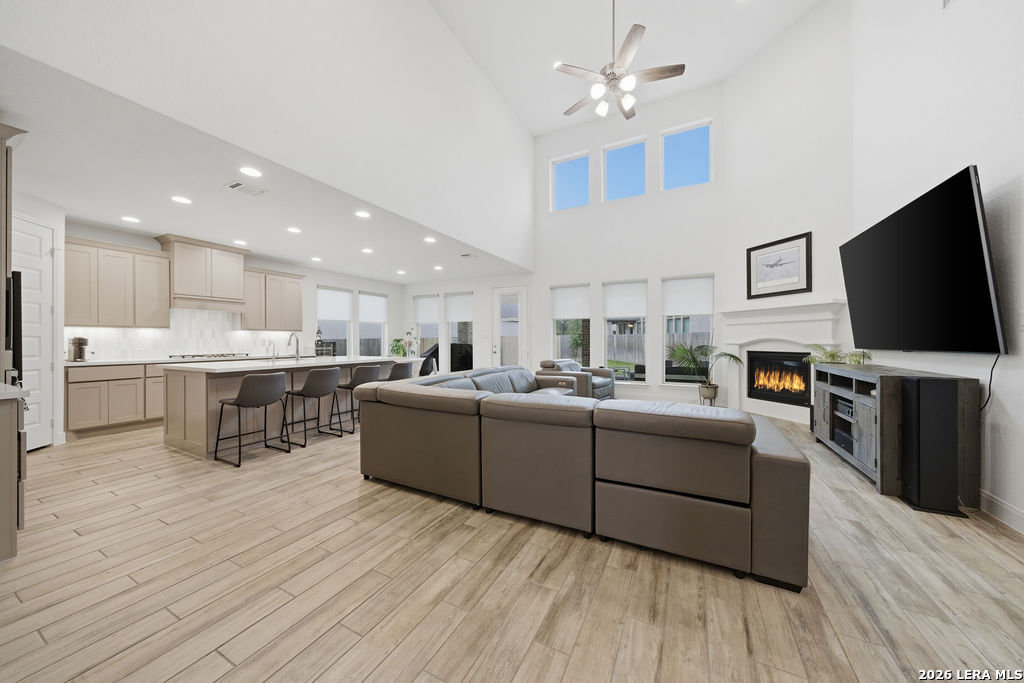 10123 Dapple Colt San Antonio TX 78254