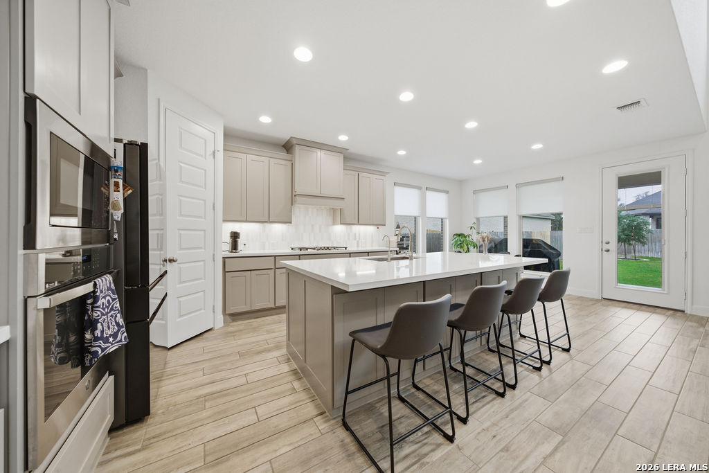 10123 Dapple Colt San Antonio TX 78254
