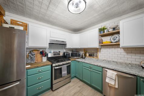 5626 Cary Grant San Antonio TX 78240
