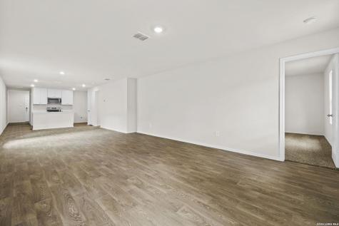 718 Jennifer Way New Braunfels TX 78130