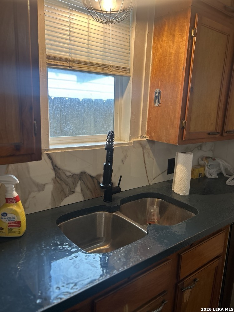 2716 Vera Cruz San Antonio TX 78207