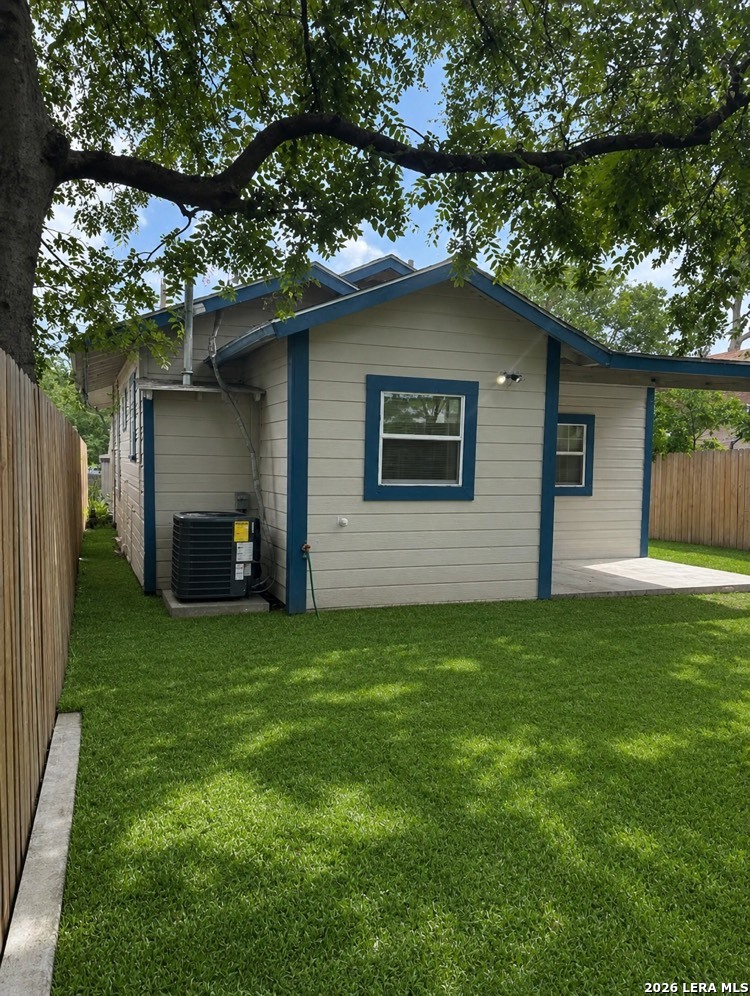 2716 Vera Cruz San Antonio TX 78207