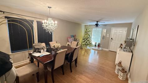 10239 Huisache Field Helotes TX 78023