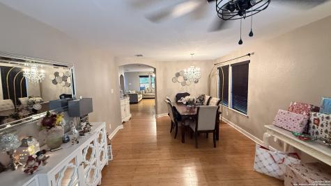 10239 Huisache Field Helotes TX 78023