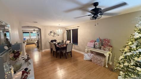 10239 Huisache Field Helotes TX 78023