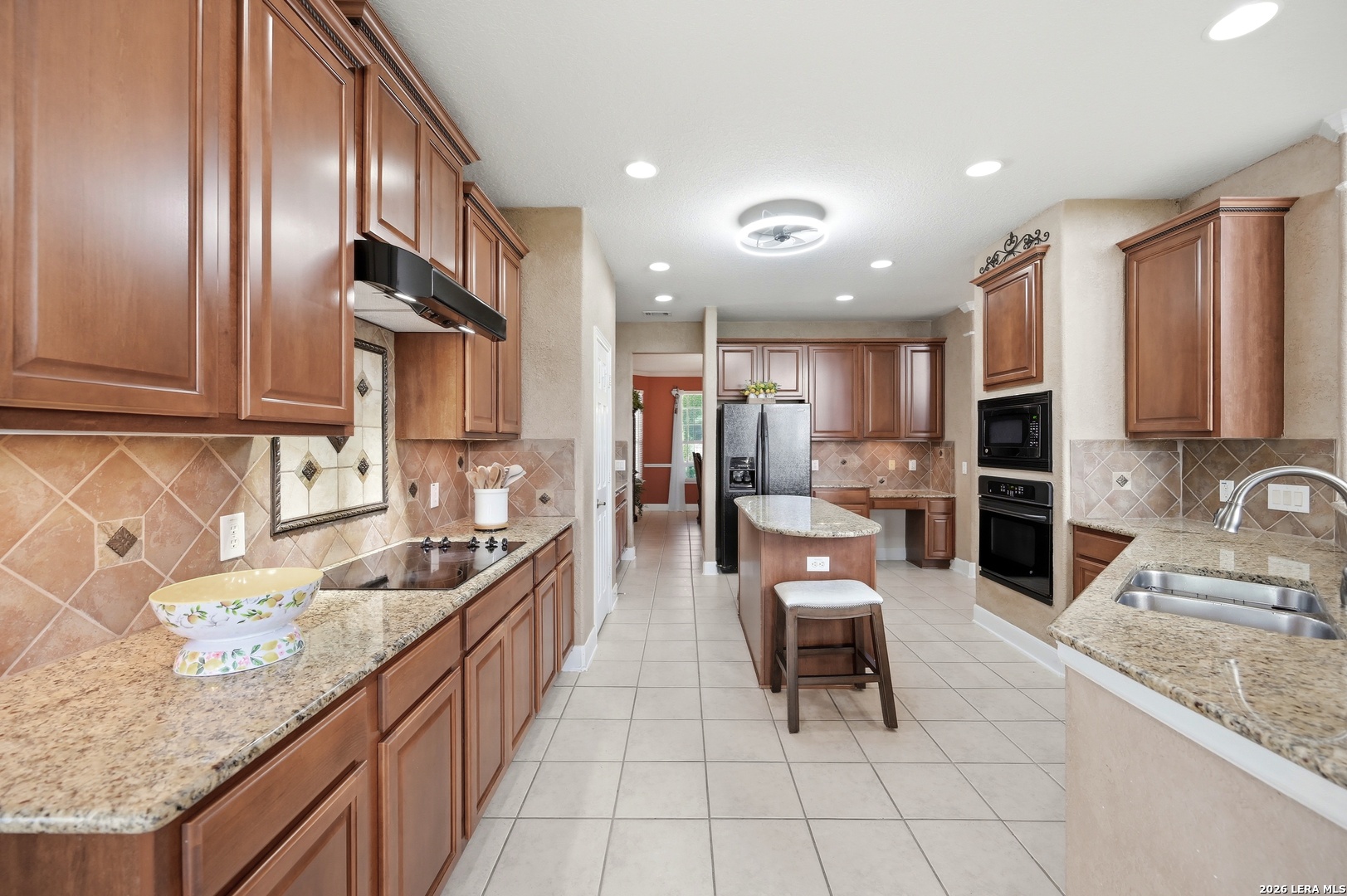 13118 Spring Run Helotes TX 78023